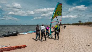Clinics participants during the brake on the beach
