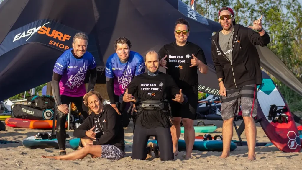 Ekipa EASY-surfshop podczas testów na King of the Bay
