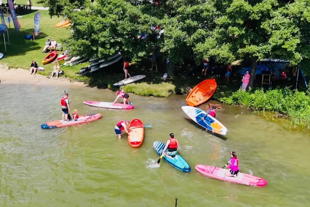peopole during sup demo days organized by EASY-surfshop in Kiekrz
