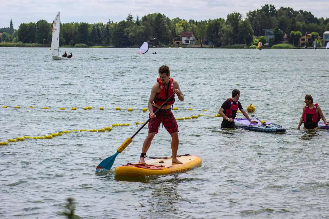 peopole during sup demo days organized by EASY-surfshop in Kiekrz